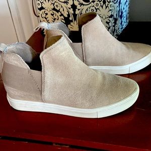 Steve Madden Booties Size 6.5
